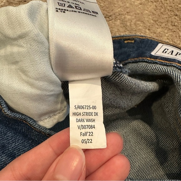 Gap Women’s High Rise Stride Wide Leg Jeans Dark Wash (Size 29 / 8 Regular) - Picture 4 of 12